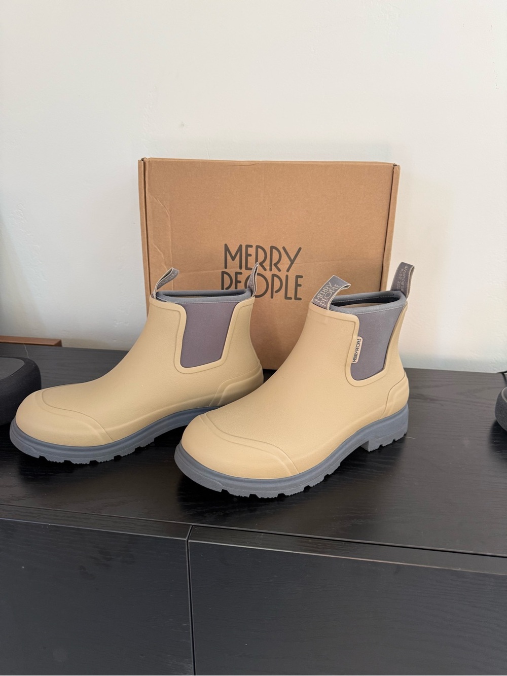 Merry People Oberon Wide Gumboots Stone EU 41 US Women 10 Men 9 NEW IN BOX